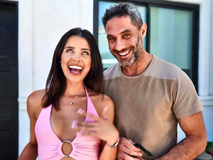 Breaking & Entering Her Pussy